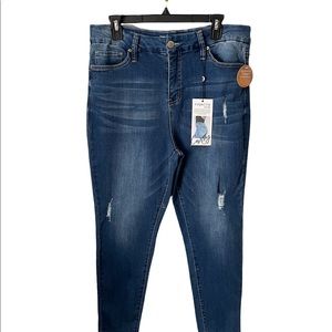 Royalty for me curvy fit high waist jeans NWT sz 14